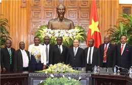 Thủ tướng Nguyễn Xuân Phúc tiếp Đoàn Bộ trưởng Tanzania 